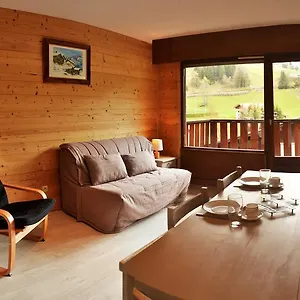 Location D'appartements - La Résidence 2*, La Clusaz France
